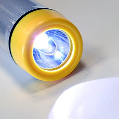 Latarka życia urządzenie wielofunkcyjne