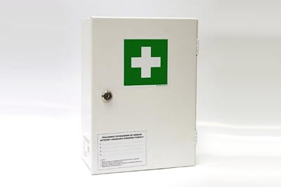 Apteczka ścienna stalowa TYP 30